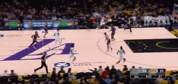 九游会·j9官方网站姜还是老的辣!卡斯尔要隔扣詹姆斯 后者眼疾手快直接帽掉