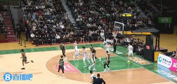 九游会·j9官方网站布莱德索假摔被吹技犯+此前违体犯规 被驱逐出场！