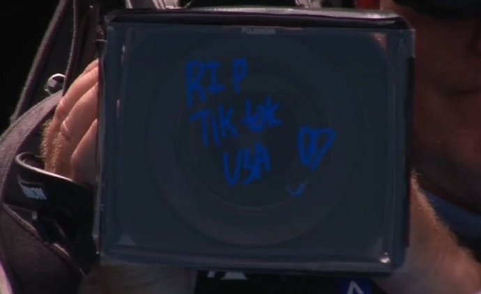 九游会·j9官方网站高芙:预感Tiktok未来还会回美国的,下架后我应该会被迫多读点书