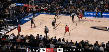 ag九游会亚洲真人第一品牌杀疯了!麦科勒姆31中18砍下45分8板4助3帽 末节&加时24分