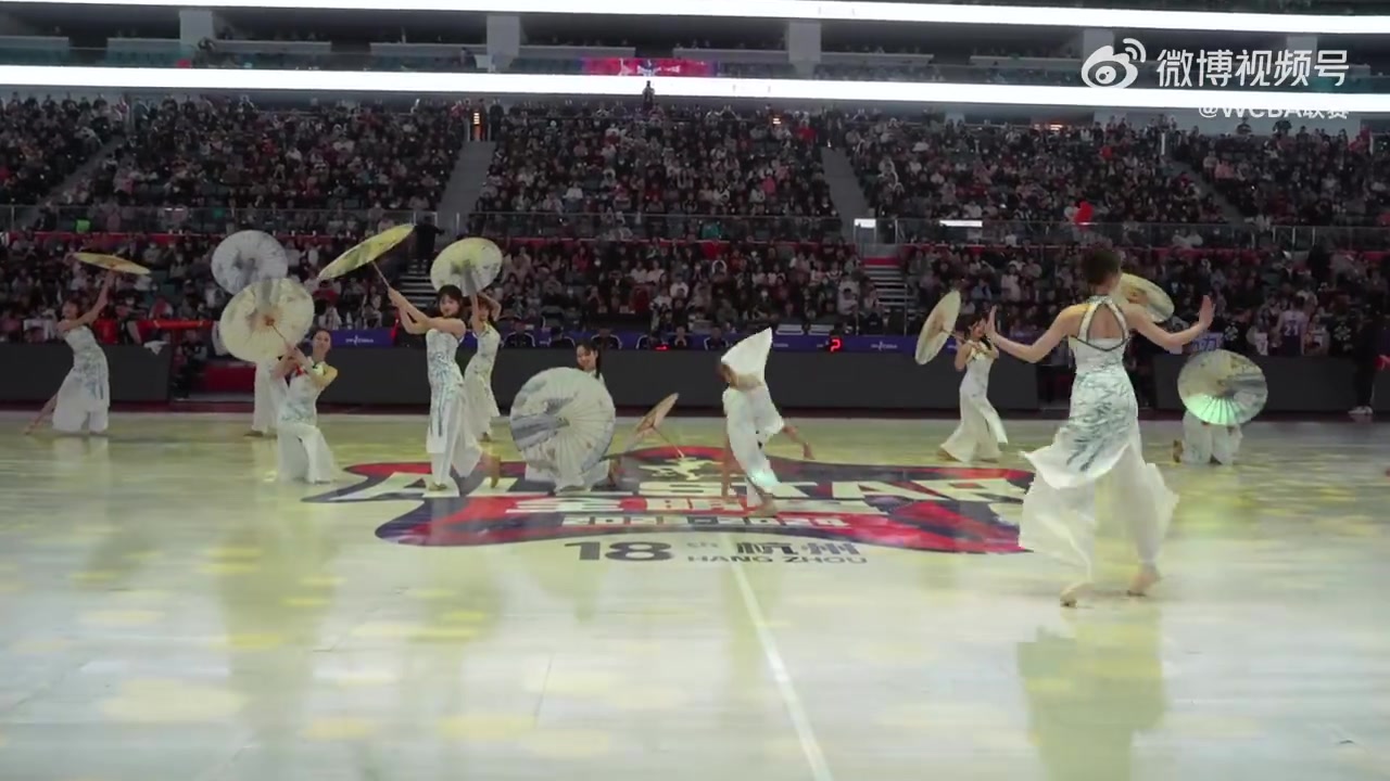 j9九游会官方登录记得去年的苏公堤吗？今年的WCBA全明星啦啦队又会有何精彩表现？