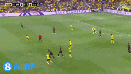 九游会j9官网真人游戏第一品牌半场-奥达兹错失良机两队合计2脚射正 洛杉矶FC0-0墨西哥美洲