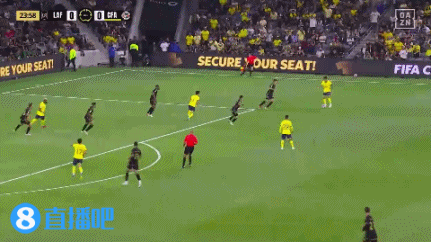 九游会j9官网真人游戏第一品牌半场-奥达兹错失良机两队合计2脚射正 洛杉矶FC0-0墨西哥美洲